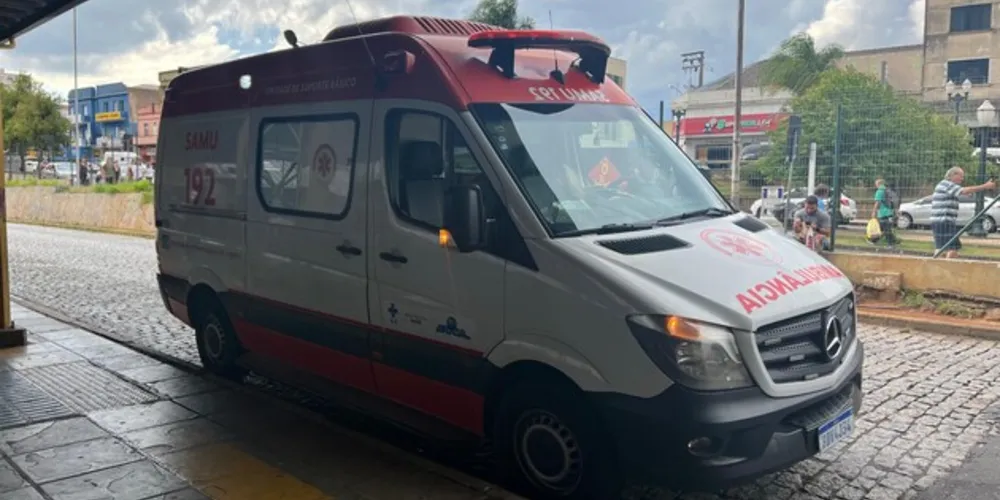 Equipe do Samu foi acionada para a ocorrência, em Ponta Grossa