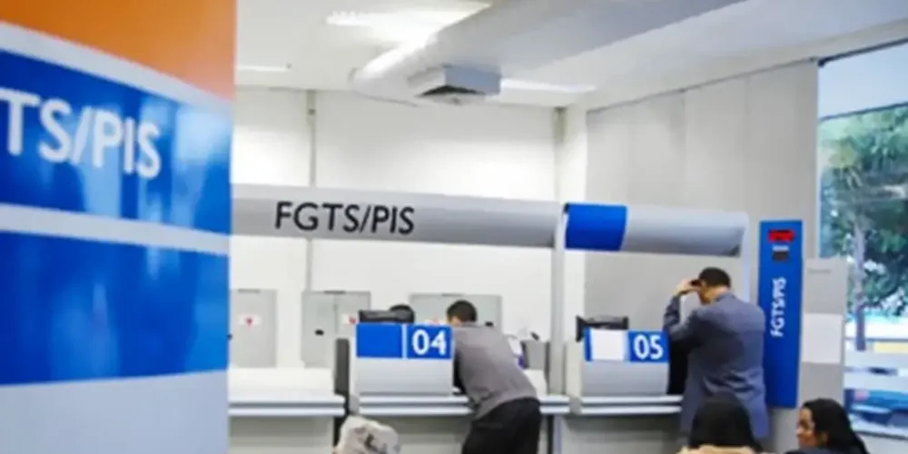 Saque é referete ao ano-base de 2021.