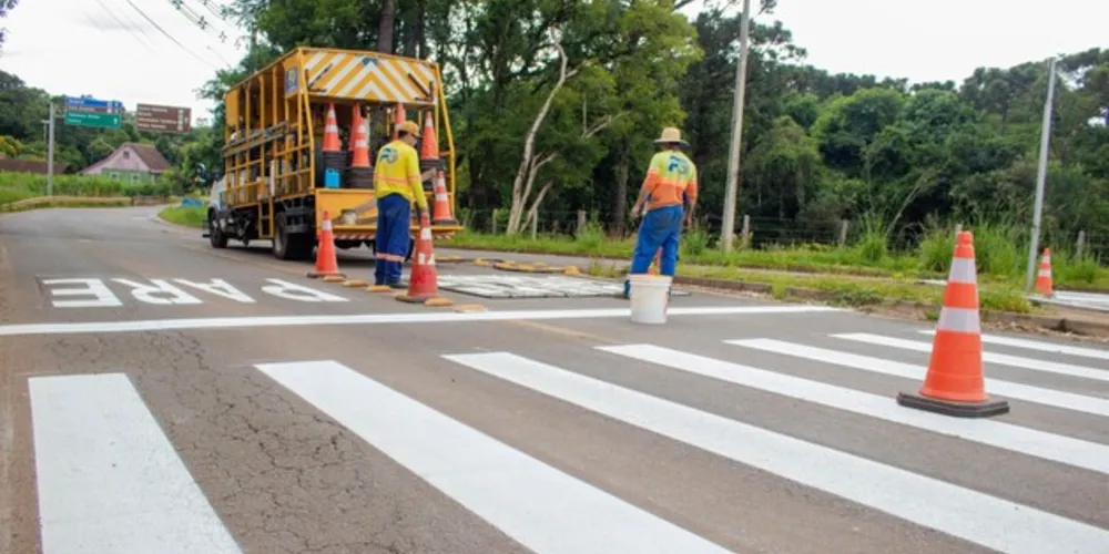Os motoristas devem redobrar a atenção ao transitar pela rua