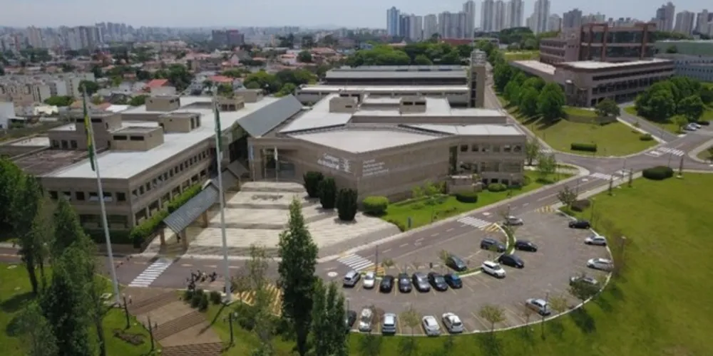 O 1º classificado geral, por unidade, garante uma bolsa de 100%
