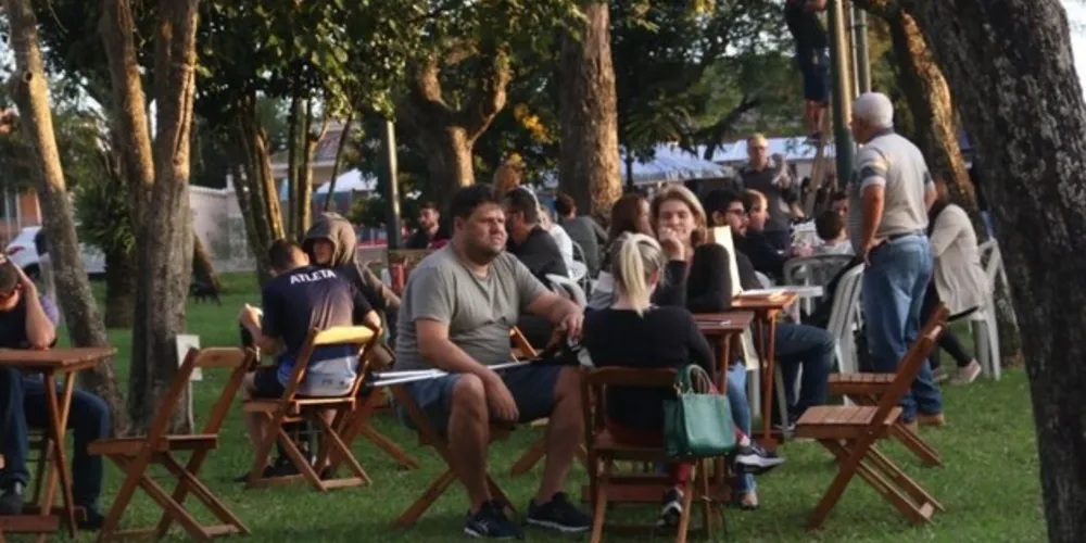 Praça Santo Antônio, recebe mais uma edição da Feira Gastronômica