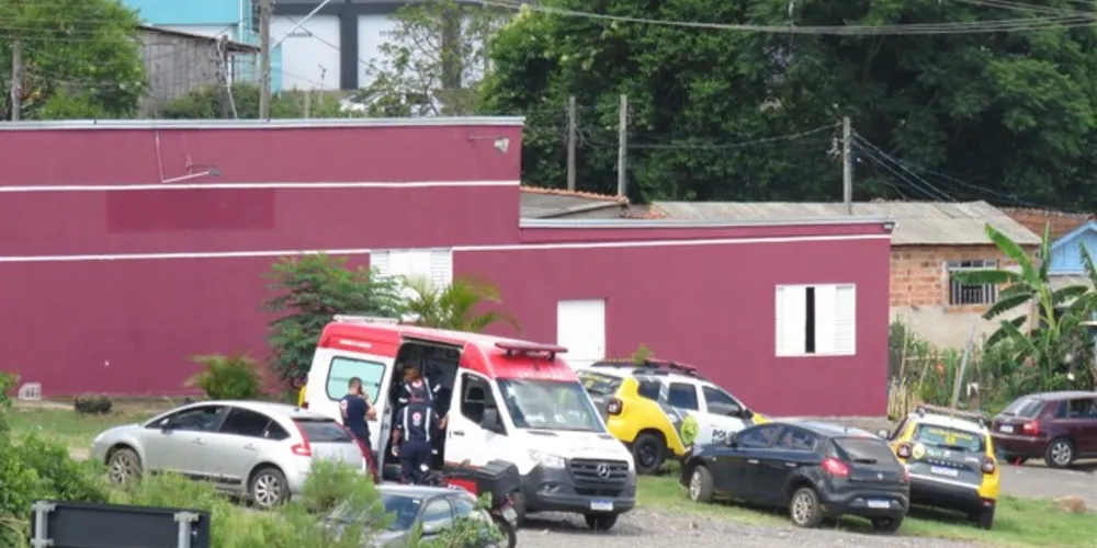 Polícia Militar, Corpo de Bombeiros e do Serviço de Atendimento Móvel de Urgência (SAMU) foram acionadas para atender a ocorrência.