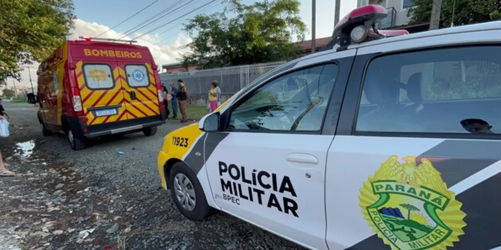 Equipe do Siate e Polícia MIlitar estiveram no local da ocorrência.