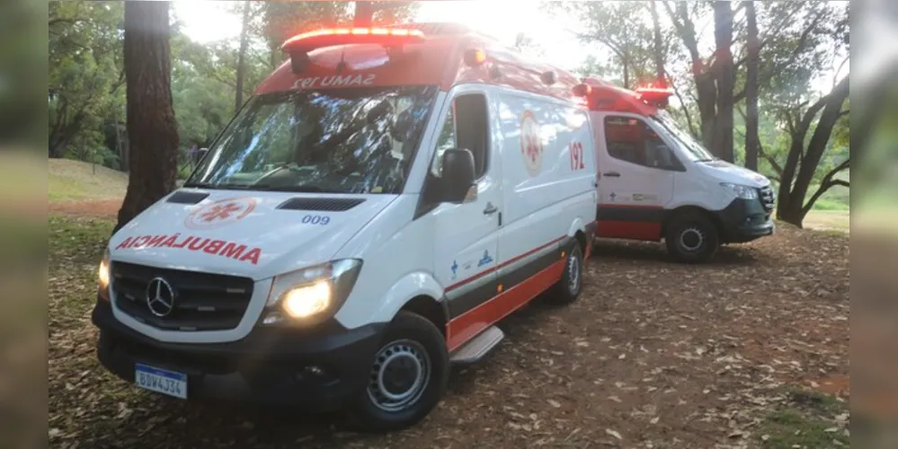 Equipes do Samu estiveram no local para atender a ocorrência