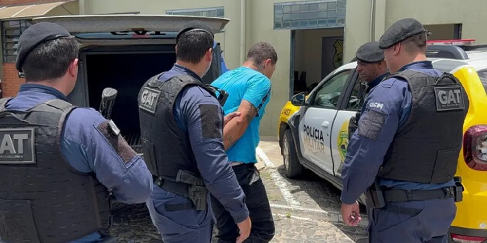 Após discutir com a ex-mulher, homem a agrediu e incendiou a casa onde estavam os filhos do casal.