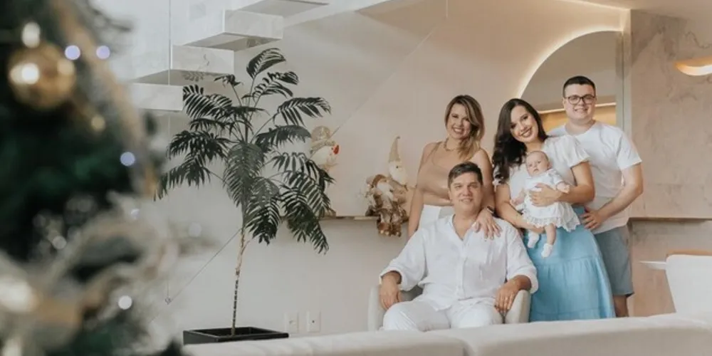 Adenir Grik, Leila Grik, Caroline Dobis Grik Pucci, Carlos Rory Pucci
e a pequena Manuela Grik Pucci
