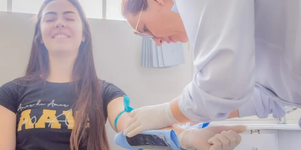 os interessados devem indicar o município e selecionar o posto de atendimento “Hemepar – Ponta Grossa – Hospital Regional”