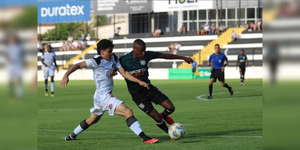 Os gols foram de Felipe Garcia, Marco Antônio, Ronaldo e Maxwell.