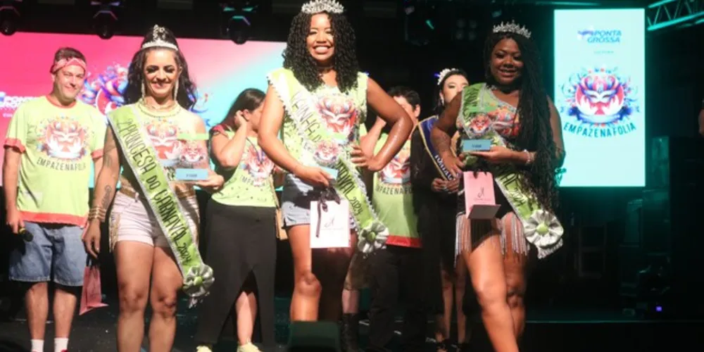 As majestades da festa são Mônica Cristina Barbosa, Graziele de Jesus Ferreira Prestes e Aline de Cassia Janoski.