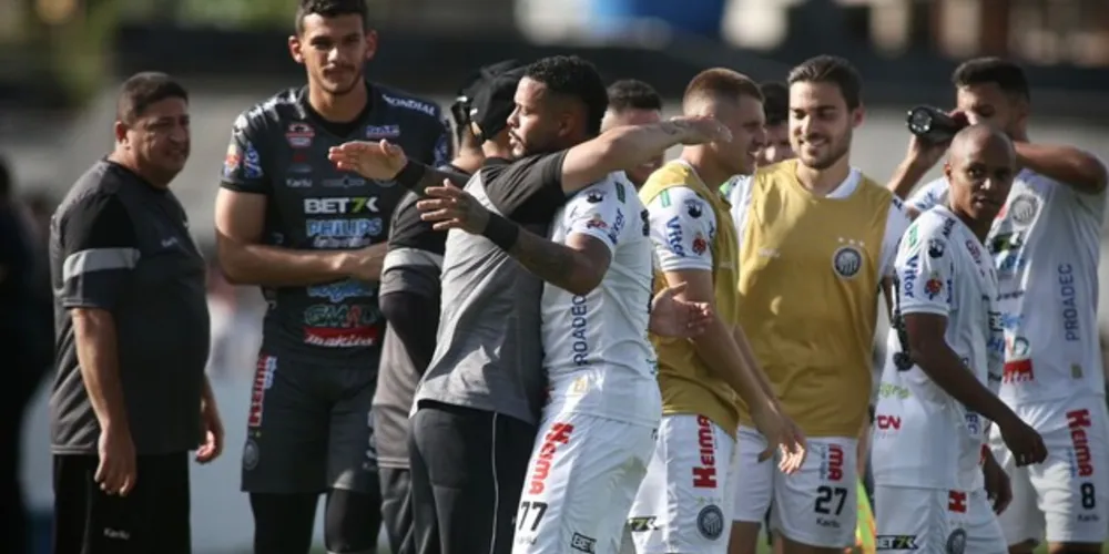 Na partida anterior, o Operário venceu o Andraus por 4x0