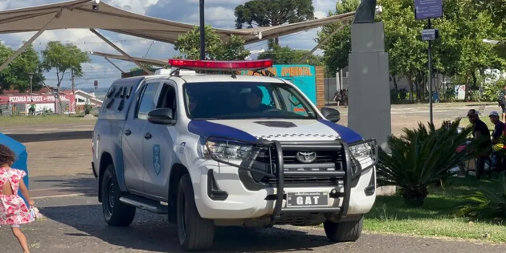 Equipes seguem na região central da cidade realizando patrulhamento