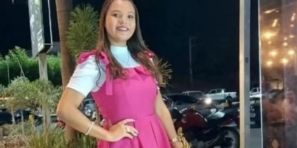 Adolescente morre após ser atingida por descarga elétrica