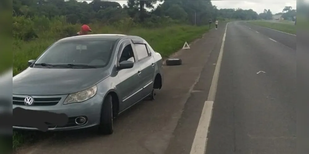 Acidente foi no fim da manhã dessa terça