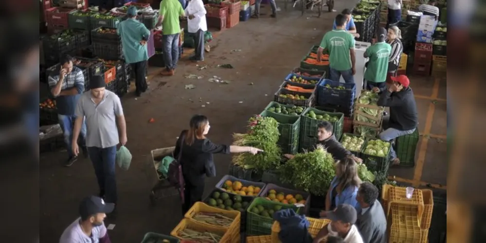 Cenoura, batata inglesa, banana e laranja ficaram mais caras em janeiro.