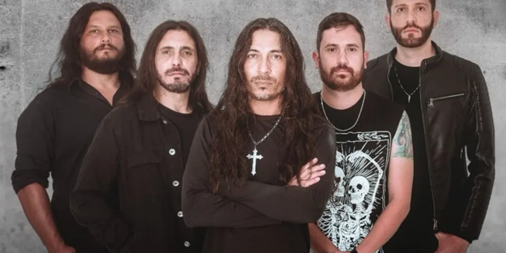 Banda Pontagrossense Fire Hunter lançou nesta sexta-feira um novo single.