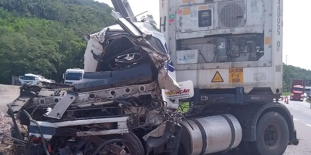 Vítima teve apenas ferimentos leves e foi encaminhada para o Hospital Regional do Litoral.