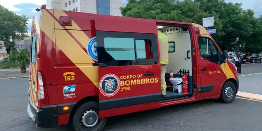 O condutor da moto, um homem de 60 anos, relatou que tentou desviar do Palio, mas não conseguiu evitar a colisão