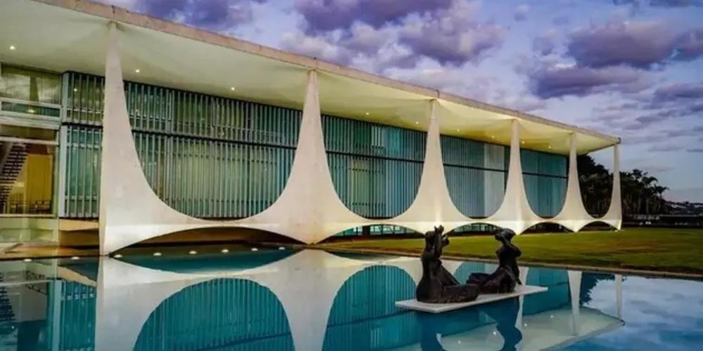 Palácio da Alvorada sofre tentativa de invasão