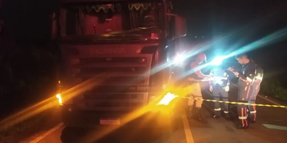 Equipes da PRE e Polícia Cinetífica foram até o local