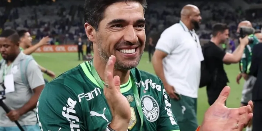 Caso permaneça até o fim do novo vínculo, Abel completará cinco anos no comando do clube