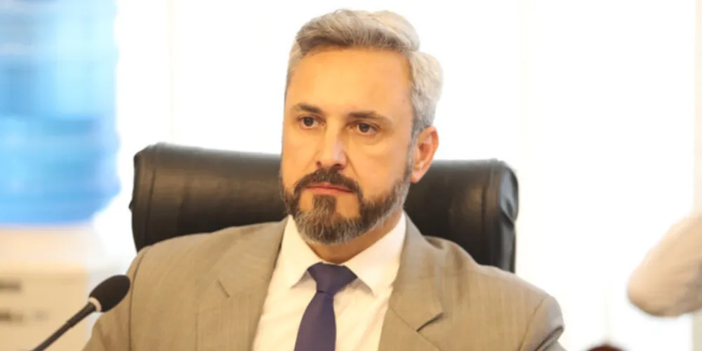 Fabio Oliveira (Podemos) protocolou nesta segunda-feira (26) os dois requerimentos