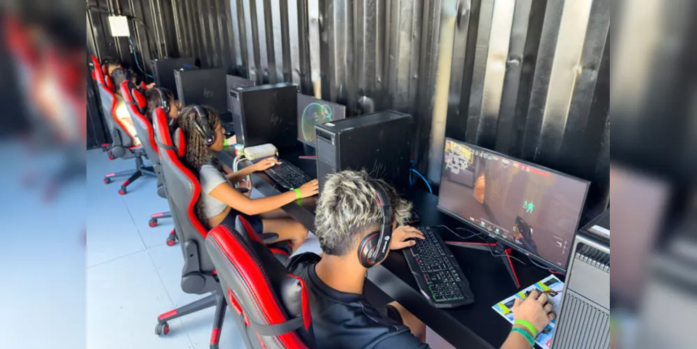 Em ação inédita, Governo do Estado monta Arena Gamer aberta ao público no Litoral