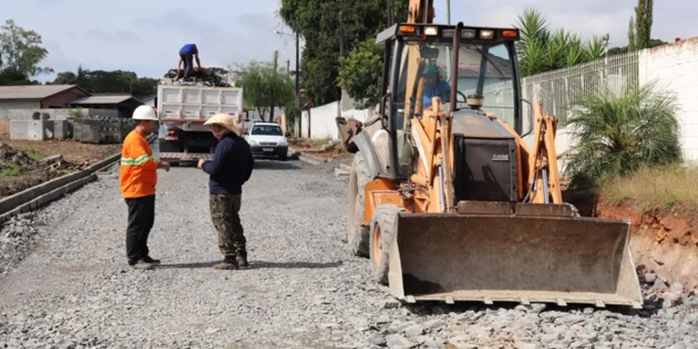 O secretário das Cidades, Eduardo Pimentel, vistoriou as obras nesta semana
