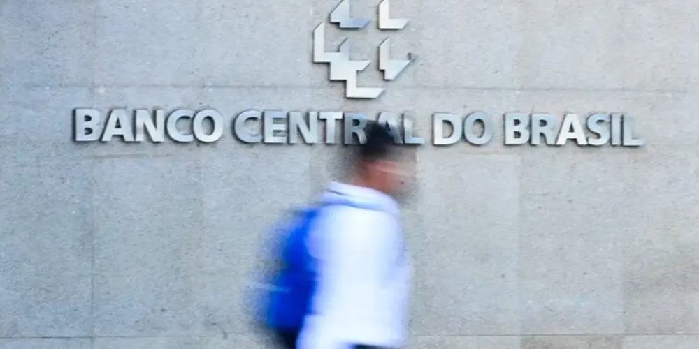 Os cargos disponíveis são de analista de economia e finanças e de tecnologia da informação