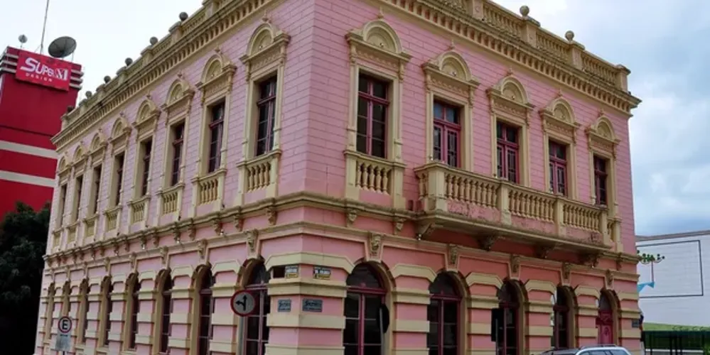 O encontro acontece na sede da Secretaria, com início às 18h30