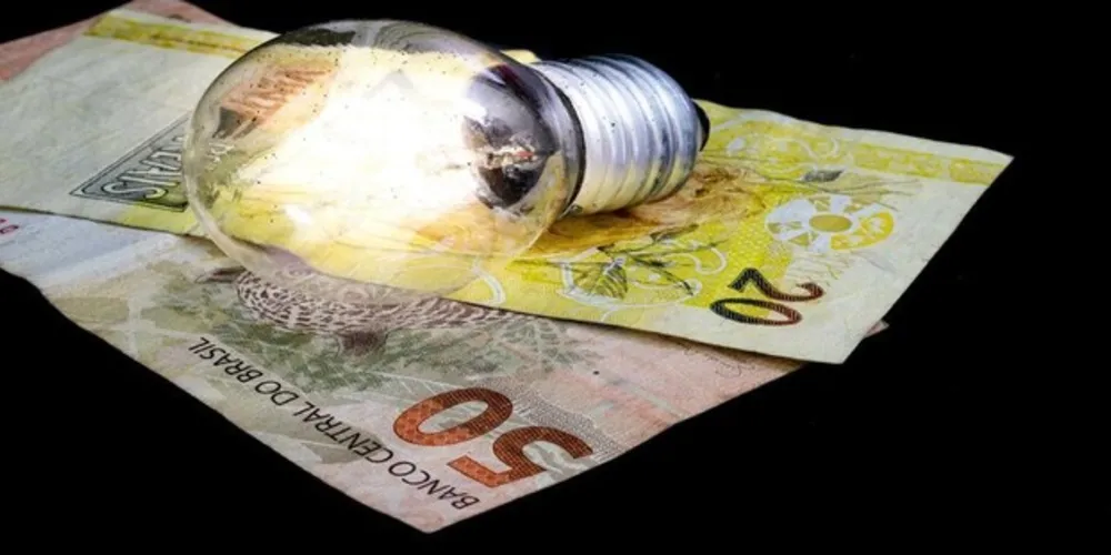 Atualmente, somente consumidores com demanda de no mínimo 500 kW (quilowatts) podem participar do mercado livre