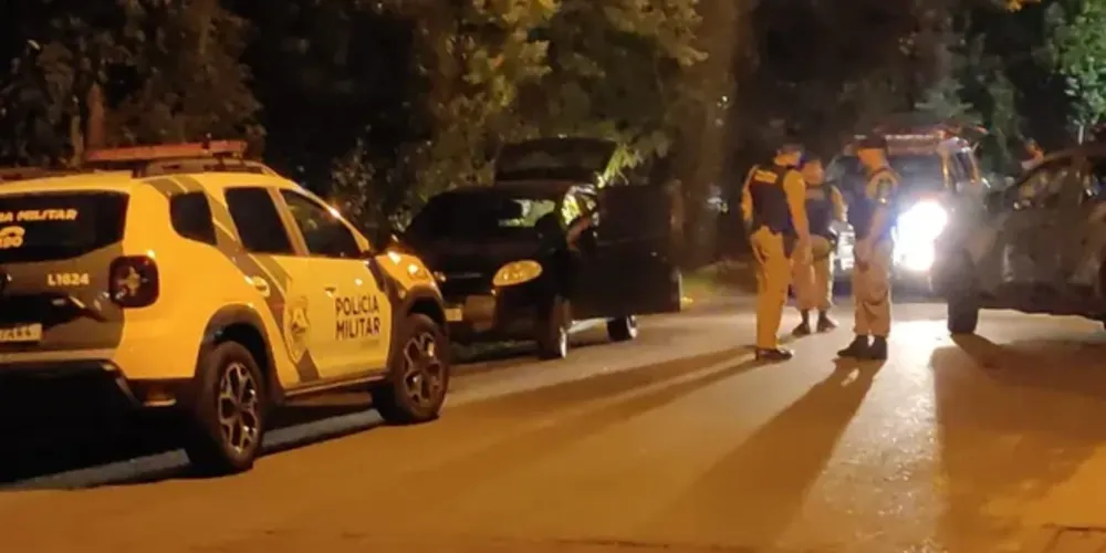 O carro foi abordado pela equipe policial