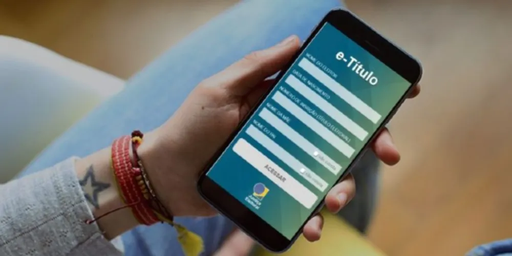 O serviço pode ser encontrado no site do TSE ou através do aplicativo E-Título