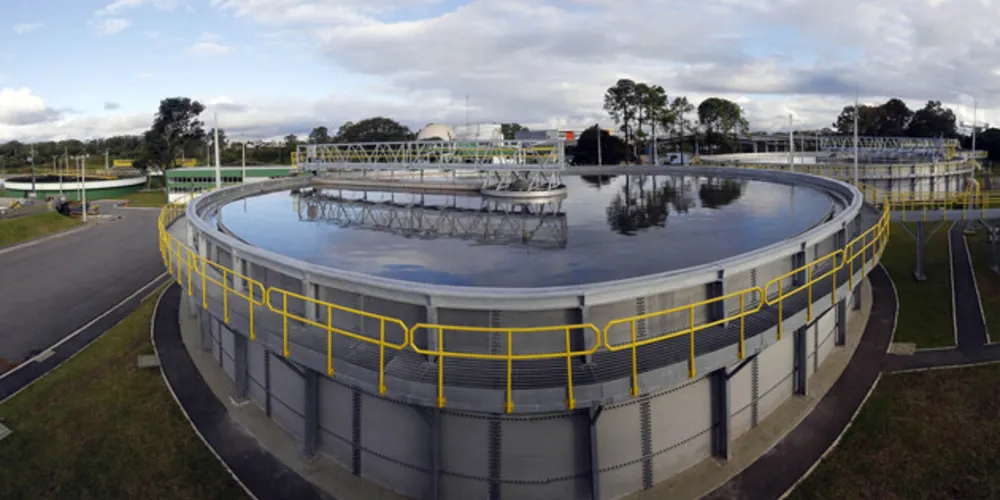 Sanepar comemora 61 anos com a marca da inovação - Estação de Tratamento de Esgoto Belém, em Curitiba. ETE é a maior da Sanepar no PR
