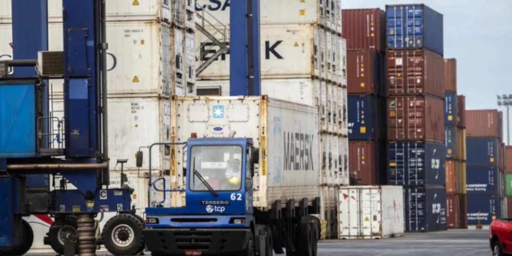 No total, as mercadorias produzidas no Estado desembarcaram em 215 destinos