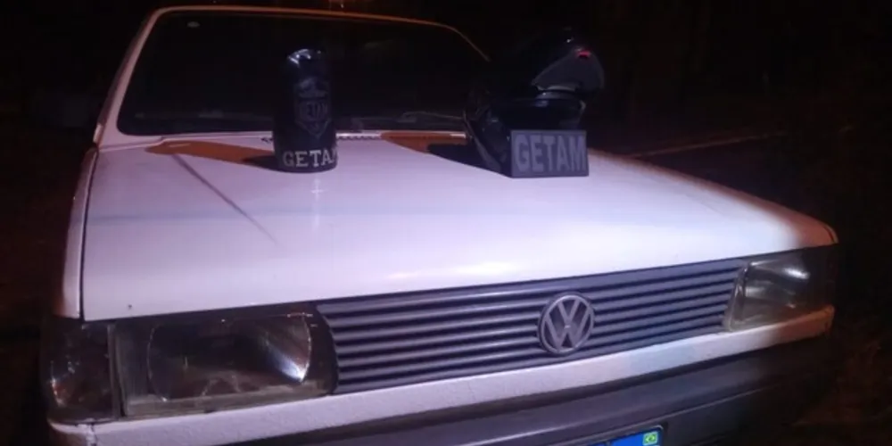 Carro foi recuperado pela Guarda Municipal de Ponta Grossa