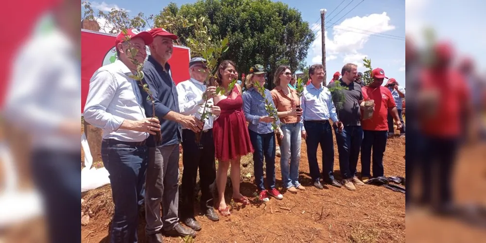 A conquista é das famílias do Movimento dos Trabalhadores Rurais Sem Terra (MST), que lembraram a participação e o engajamento do bispo Dom Sergio Arthur Braschi em todo o processo