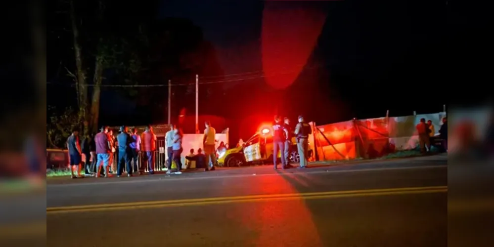 O corpo do idoso foi resgatado do local pelos bombeiros e depois foi encaminhado ao Instituto Médico-Legal (IML)