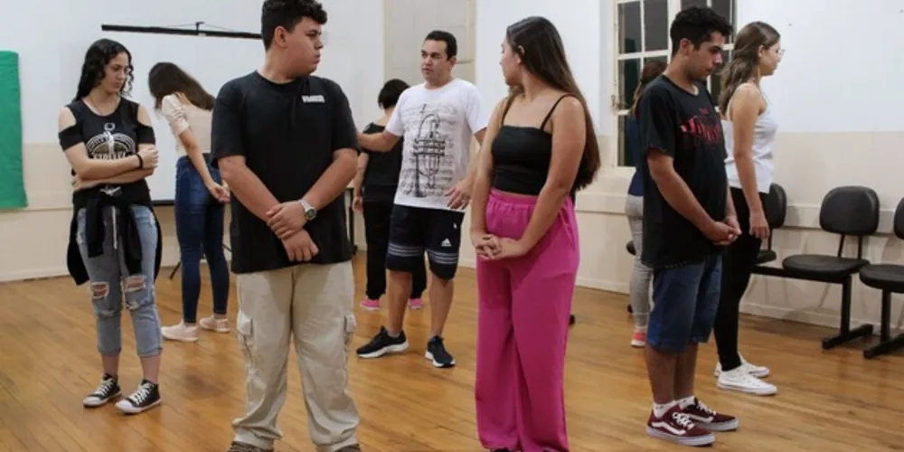 A Companhia de Teatro Municipal é um projeto da Prefeitura Municipal