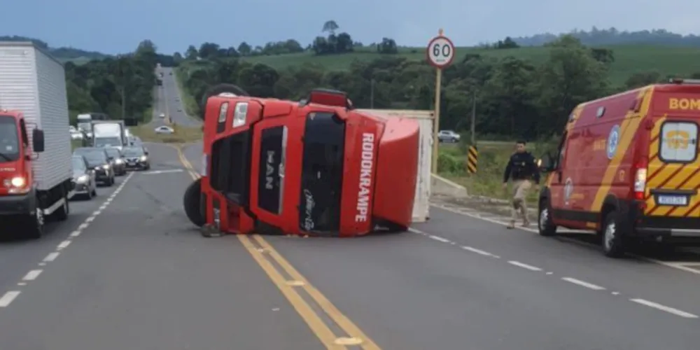 O incidente foi comunicado ao Corpo de Bombeiros Militar do Paraná (CBMPR) pelo Serviço de Atendimento Móvel de Urgência (SAMU)