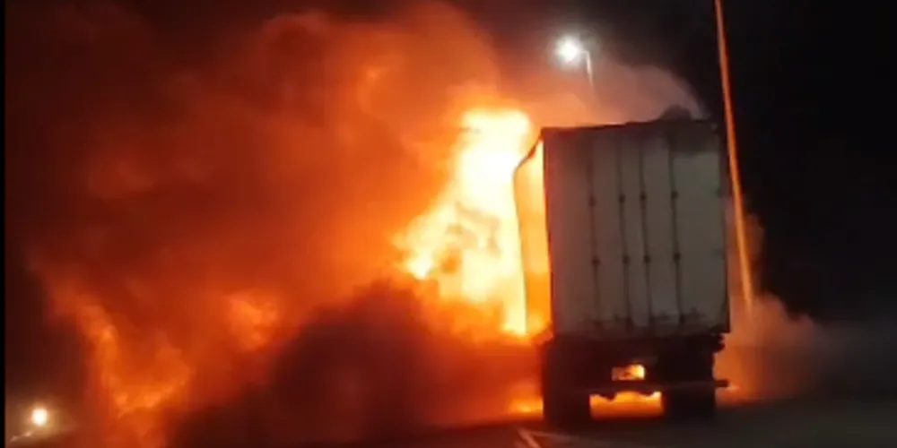 Imagens assustaram quem passava pelo local