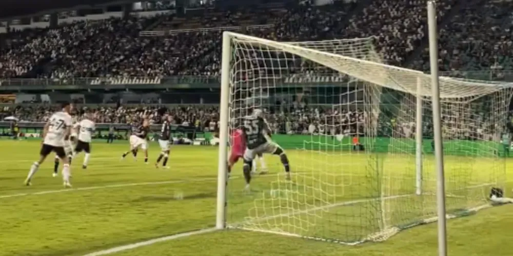 Matheus Frizzo marcou dois gols na rede do Operário.