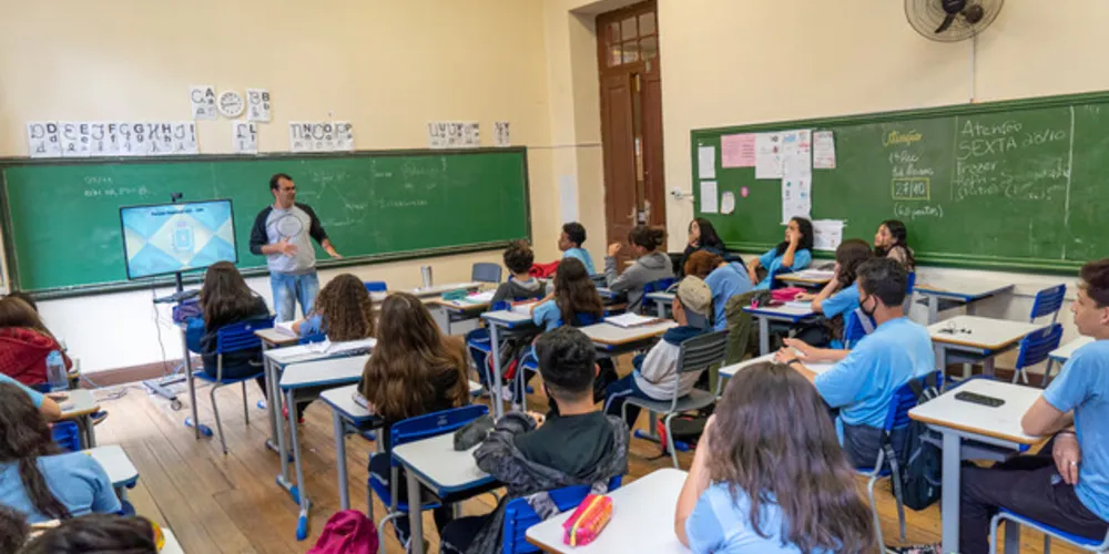 Os novos professores vão atuar nos 32 Núcleos Regionais de Educação