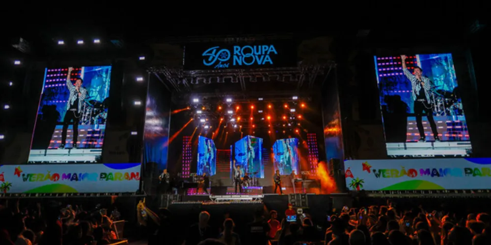Só em Matinhos foram 60  mil pessoas acompanhando o show do Roupa Nova