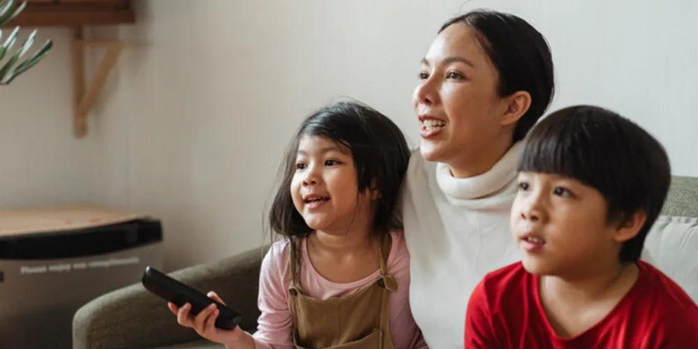 Além de entretenimento, os filmes trazem mensagens valiosas para as crianças.