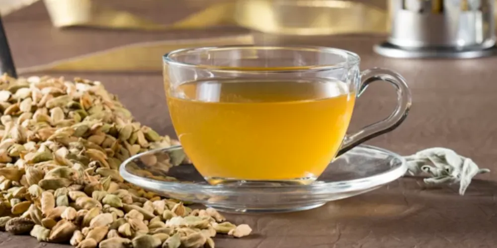 O chá de boldo, por exemplo, é tradicionalmente conhecido por suas propriedades benéficas para a saúde do fígado.