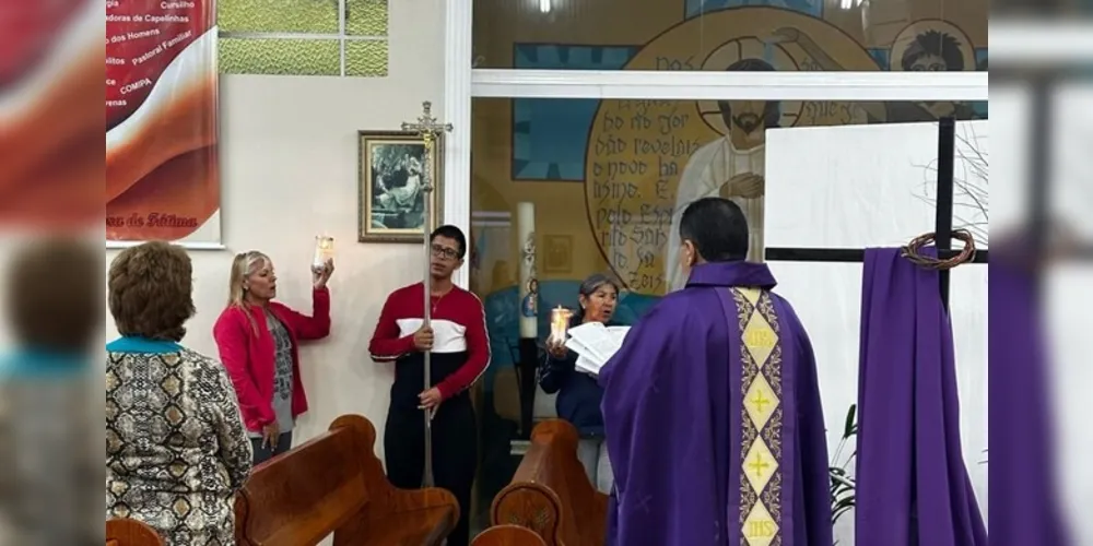 As paróquias de toda a Diocese oferecem diferentes momentos penitenciais.