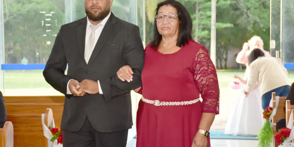 Amigos e familiares lamentaram as mortes nas redes sociais