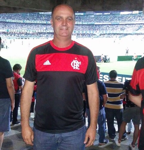 Luciano do Vale Moreira, de 52 anos, foi vítima de um infarto.