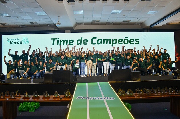 Sicredi Campos Gerais e Grande Curitiba PR/SP promove Convenção de Verão para seus colaboradores