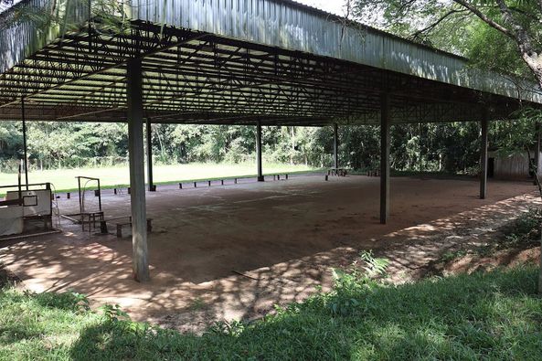 Prefeitura de Cândido de Abreu vai revitalizar a quadra esportiva do 'Três Bicos'